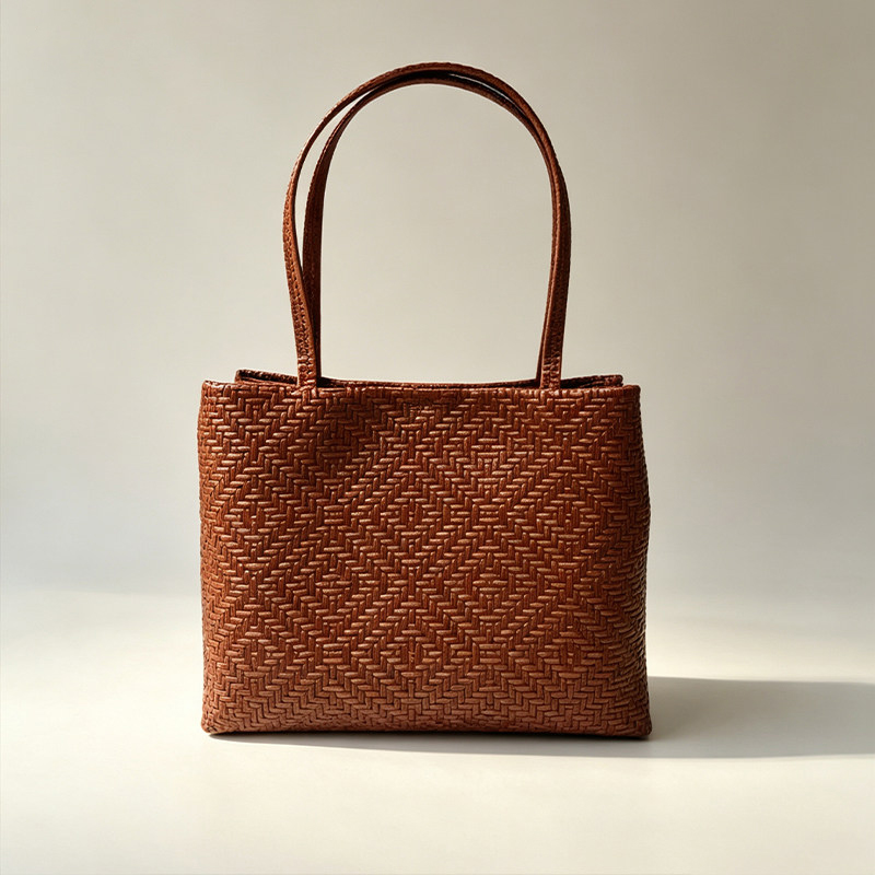 Mendy Genuine Leather Woven Pi - Leatherwork Designs 评论和价格