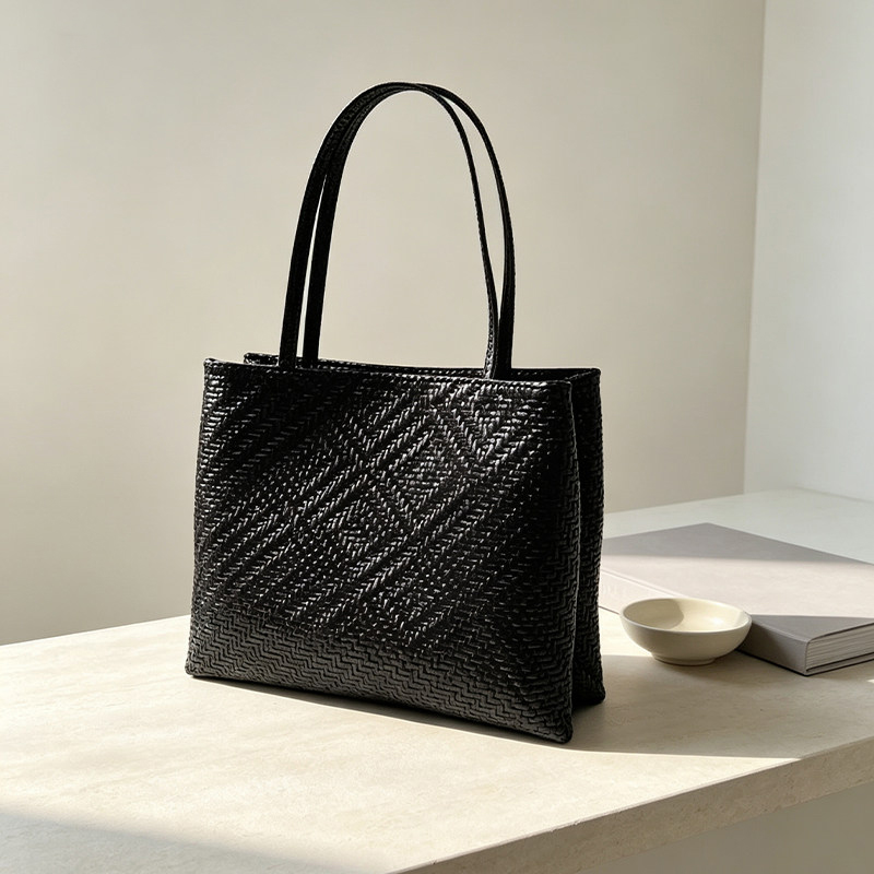 Mendy Genuine Leather Woven Pi - Leatherwork Designs 评论和价格