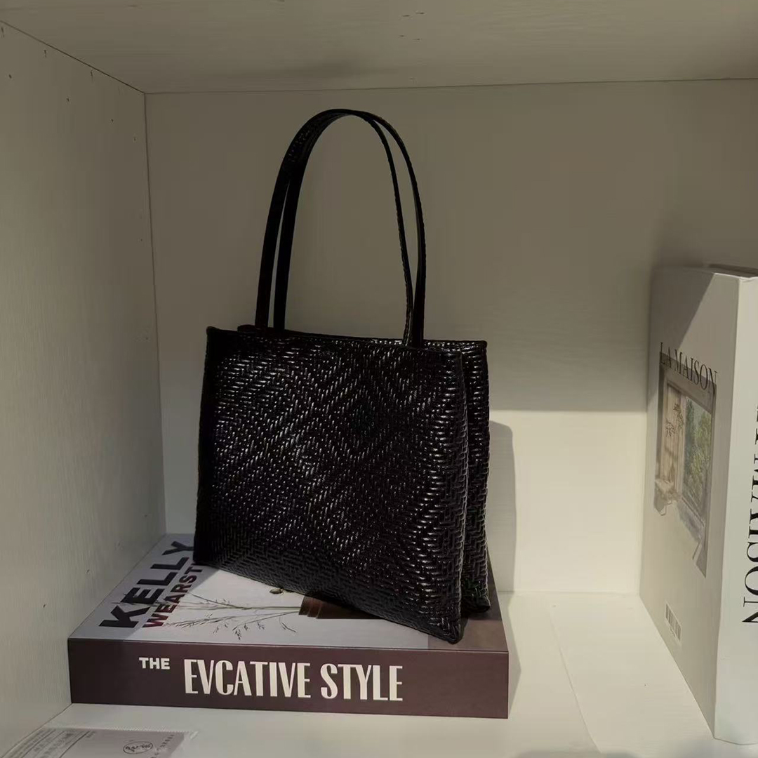 Mendy Genuine Leather Woven Pi - Leatherwork Designs 评论和价格