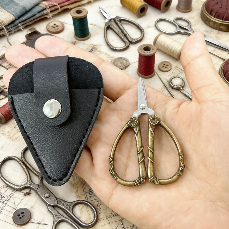 Mini Vintage Scissors Stainles - Leather Work In Art 评论和价格